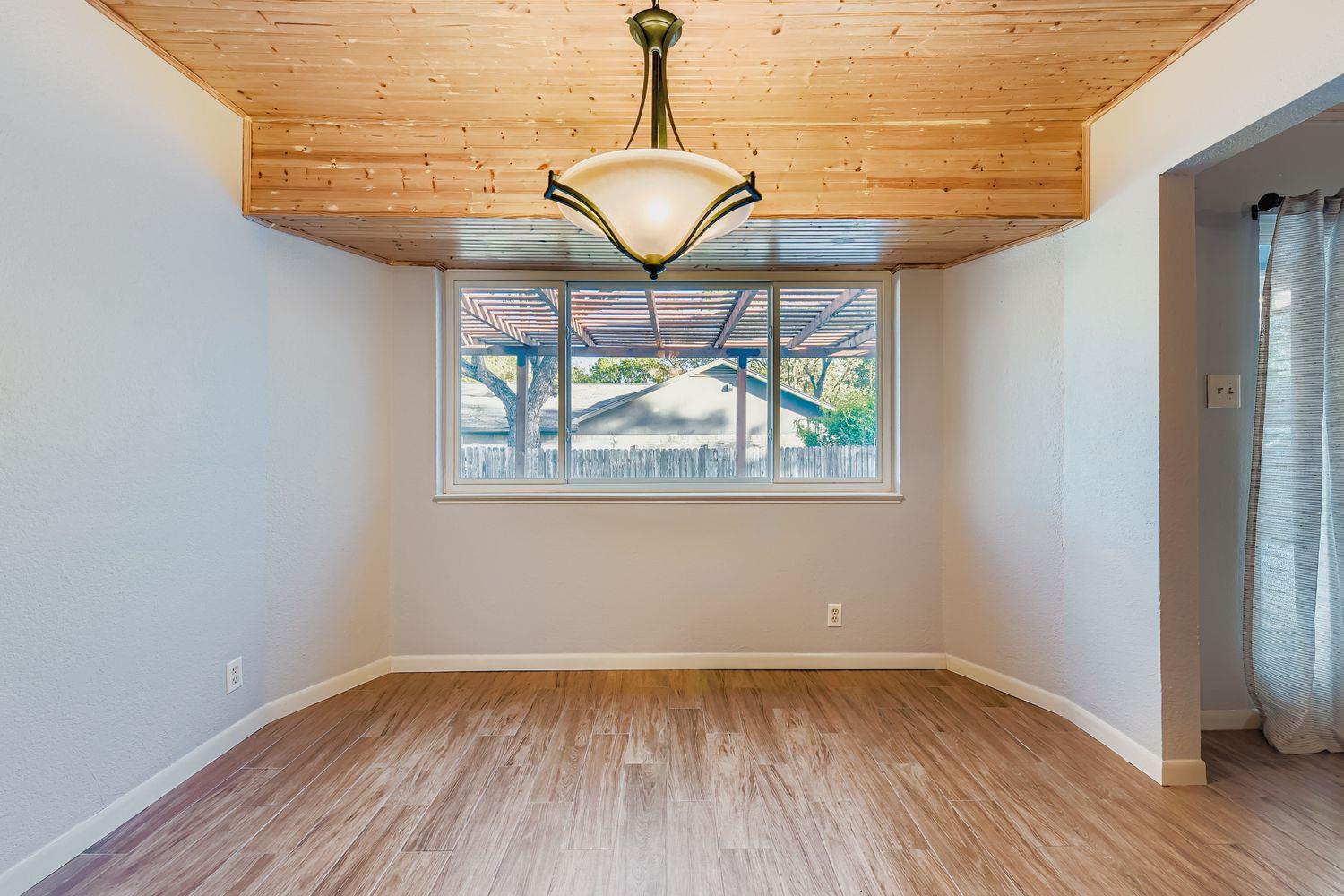 9201 Heatherwood Drive Austin TX 78748