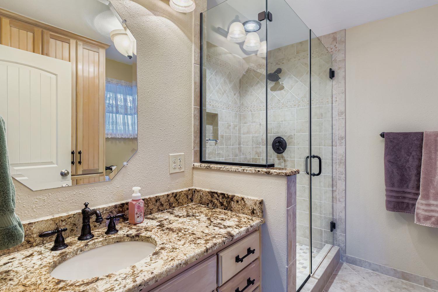 9201 Heatherwood Drive Austin TX 78748