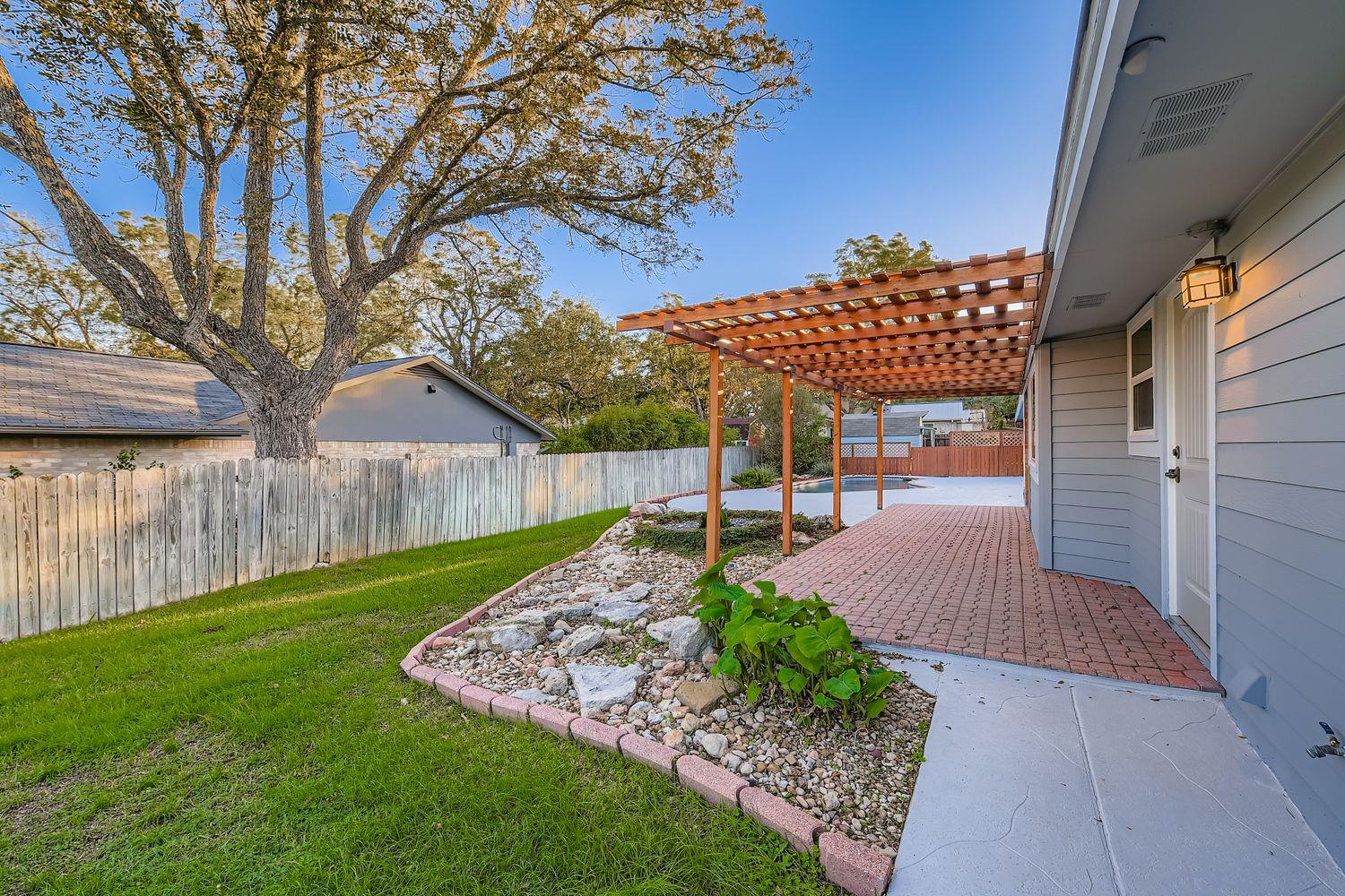 9201 Heatherwood Drive Austin TX 78748