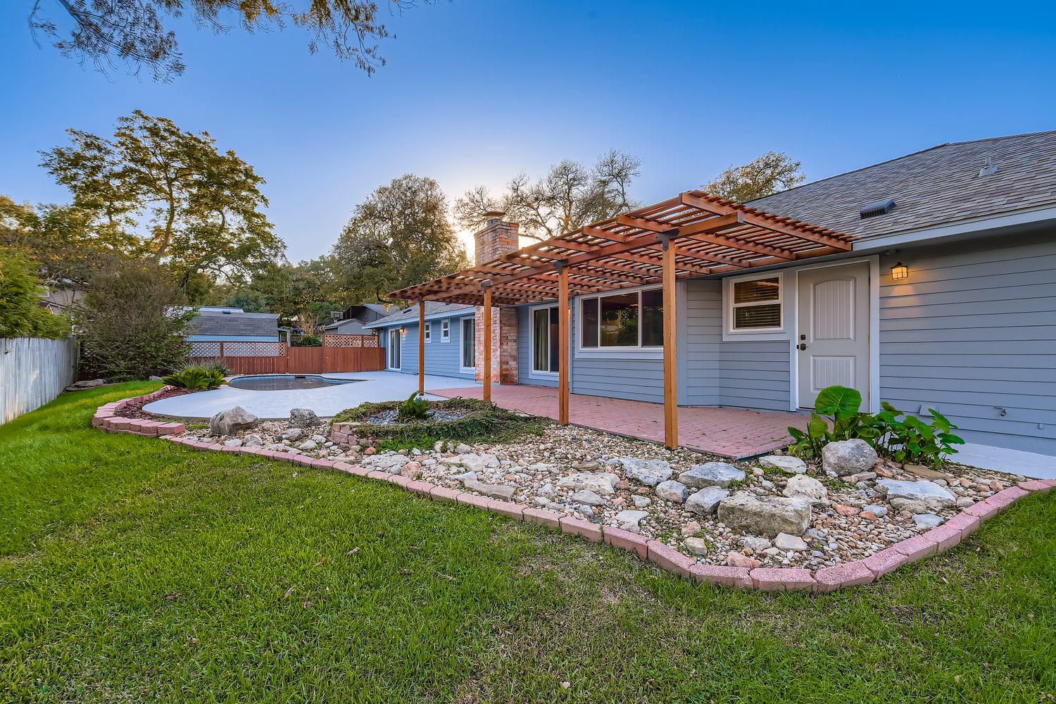 9201 Heatherwood Drive Austin TX 78748