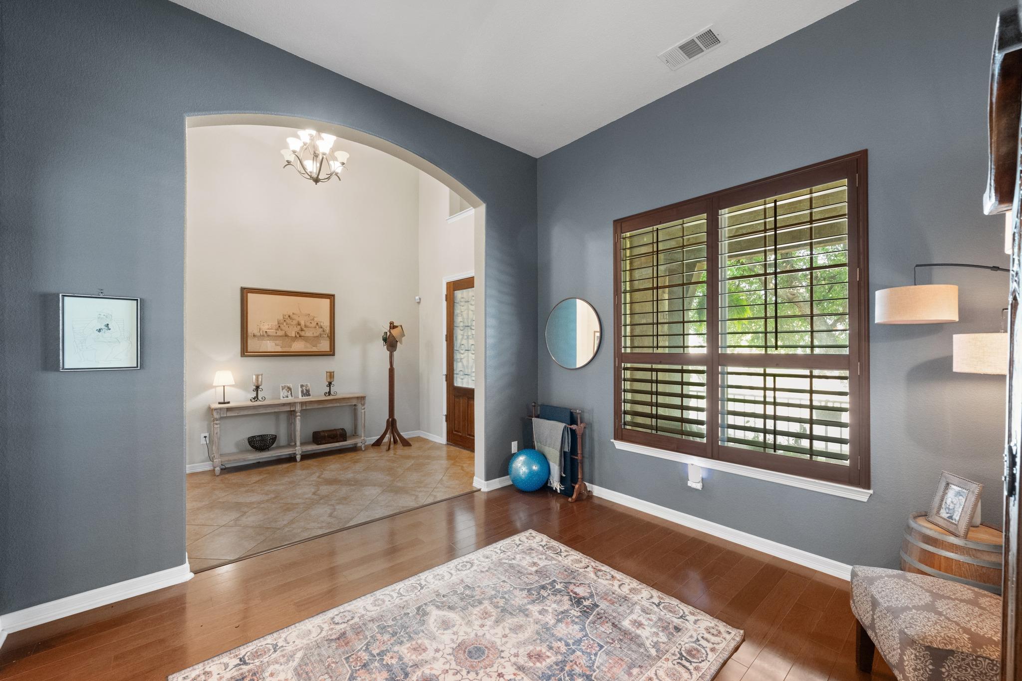 180 Granite Lane Austin TX 78737
