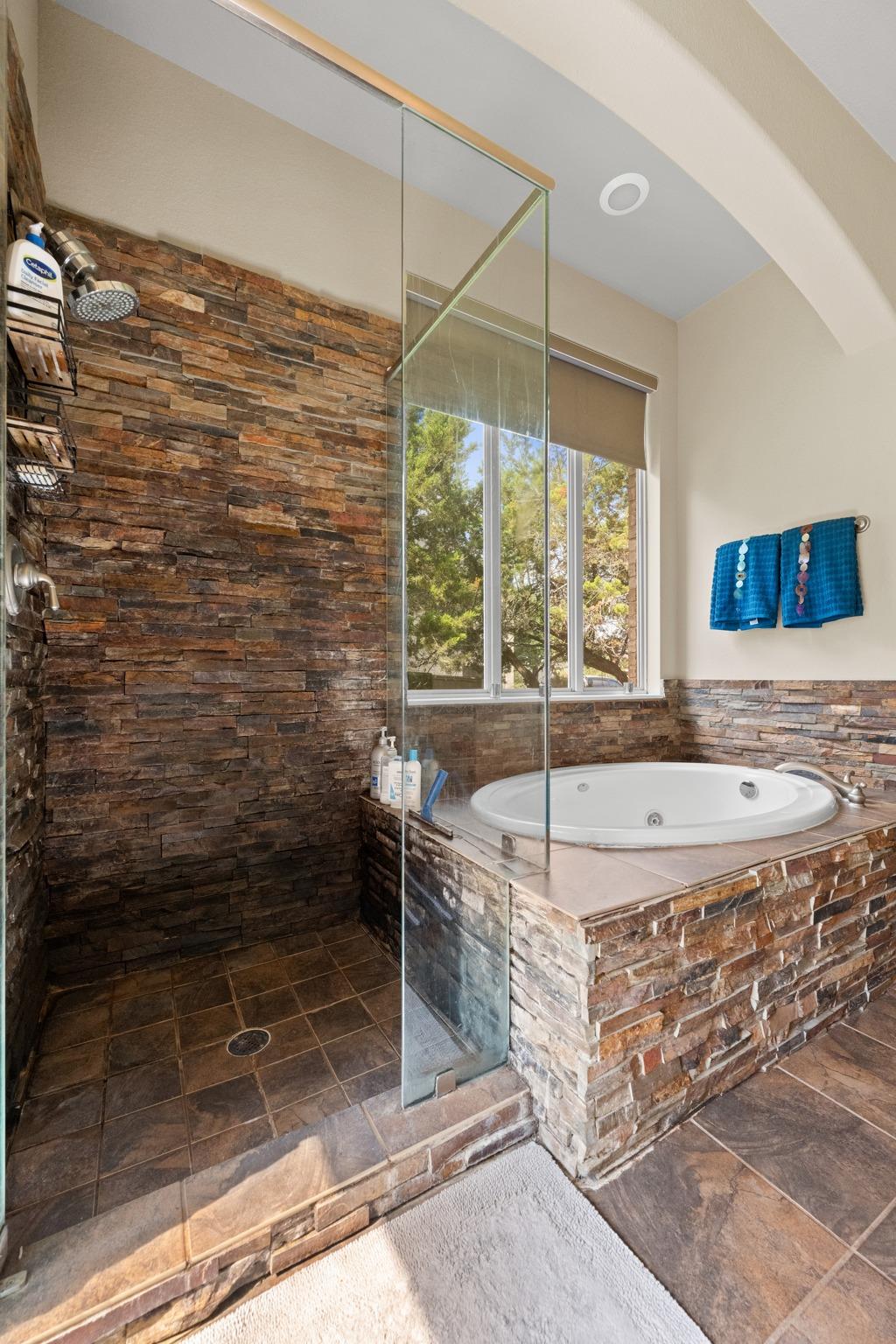 180 Granite Lane Austin TX 78737