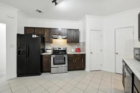 619 Comal Avenue Fort Worth TX 76108