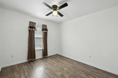 619 Comal Avenue Fort Worth TX 76108