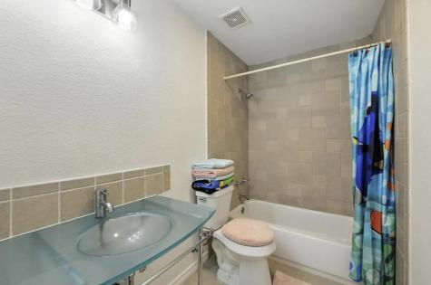 619 Comal Avenue Fort Worth TX 76108