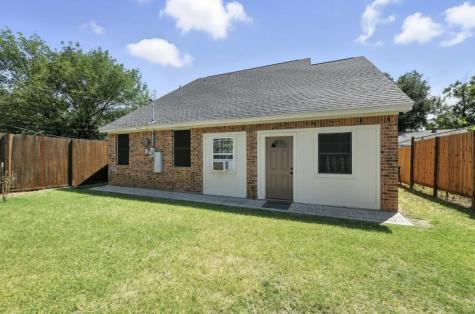 619 Comal Avenue Fort Worth TX 76108