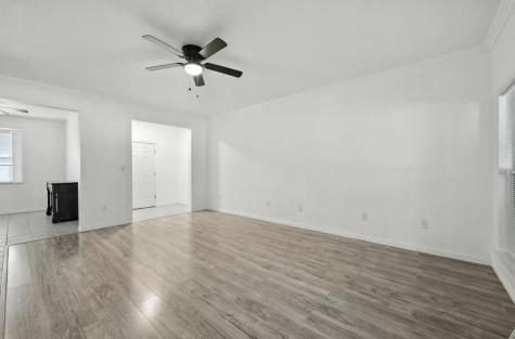 619 Comal Avenue Fort Worth TX 76108