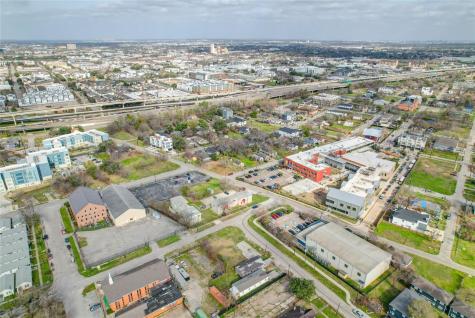 3003/3005 Trulley Street Houston TX 77004