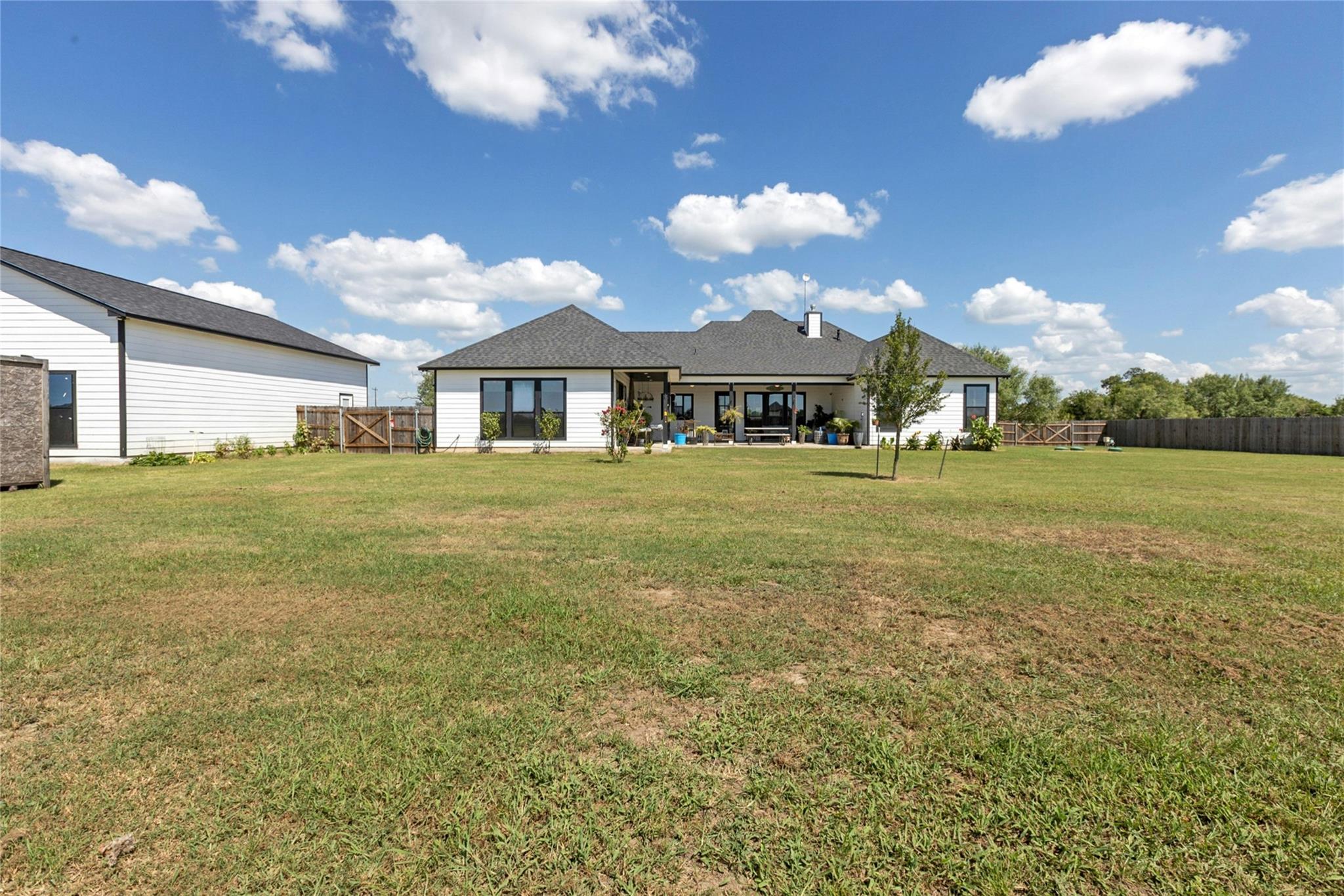 1170 Watterson Road Red Rock TX 78662