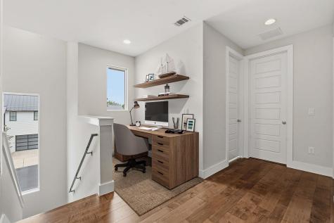 1307 Clifford Avenue Austin TX 78702
