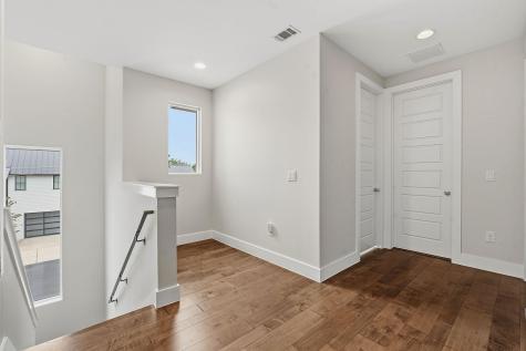 1307 Clifford Avenue Austin TX 78702