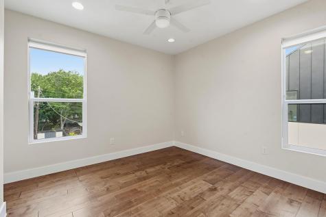 1307 Clifford Avenue Austin TX 78702