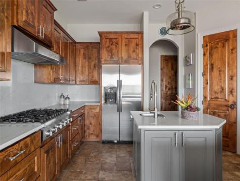 601 Wesley Ridge Drive Spicewood TX 78669