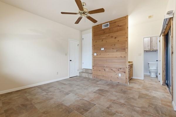 406 Coventry Road Spicewood TX 78669