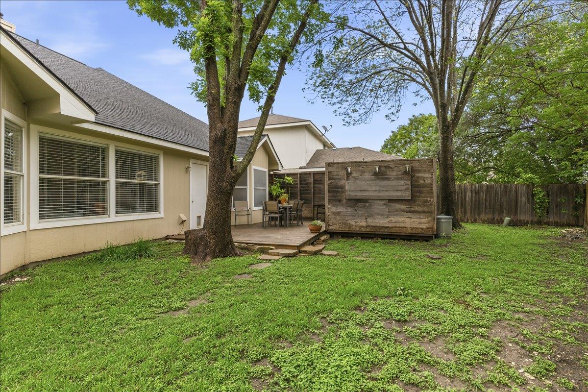 17101 Village Glen Road Pflugerville TX 78660