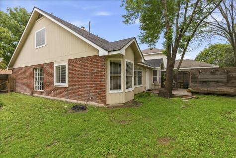 17101 Village Glen Road Pflugerville TX 78660