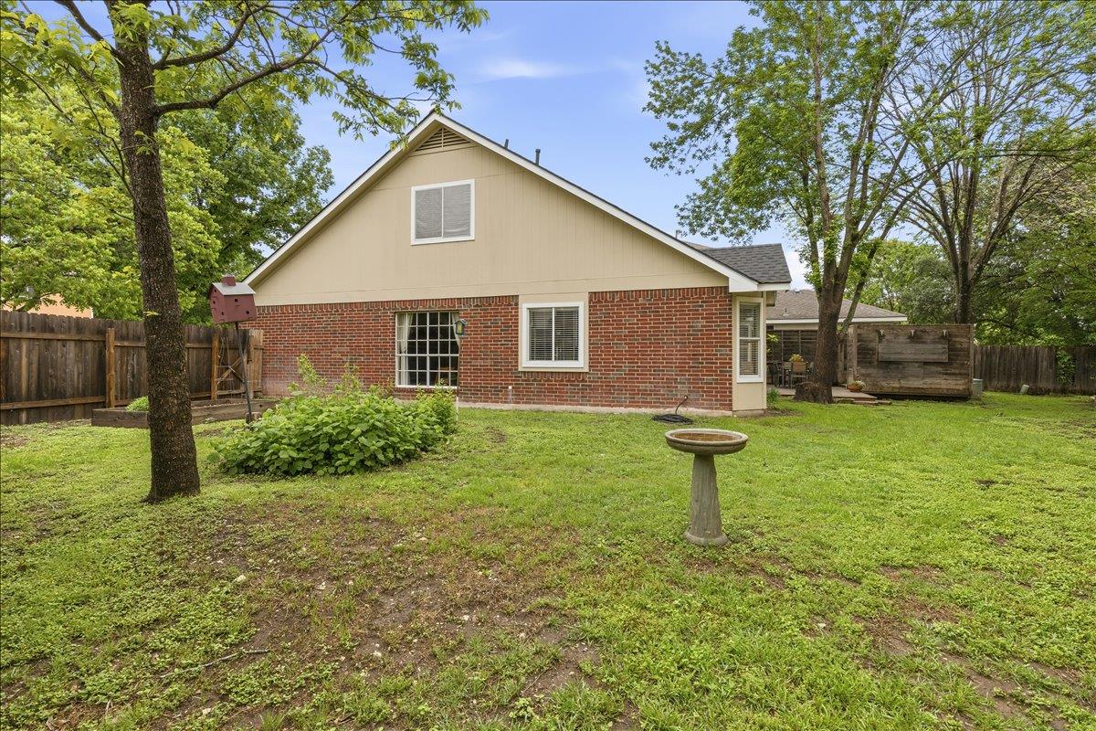 17101 Village Glen Road Pflugerville TX 78660