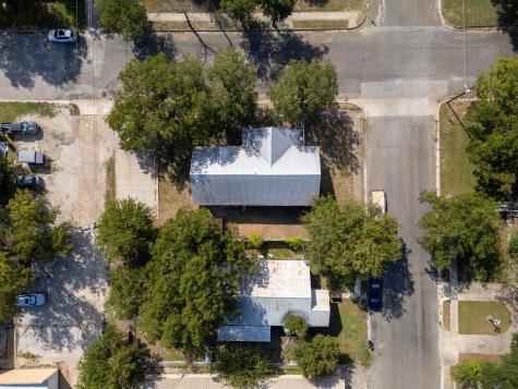 107 W 5th Street Lampasas TX 76550