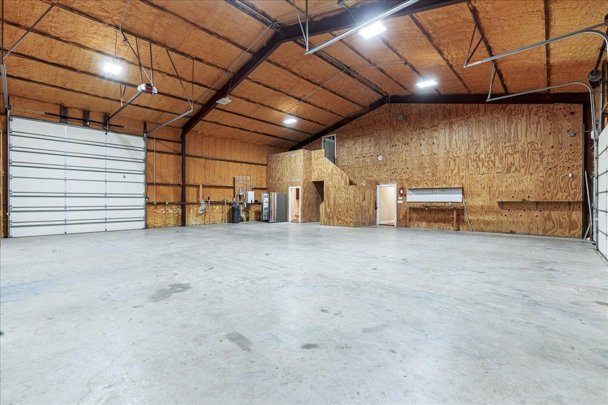 300 County Road 407 Spicewood TX 78669