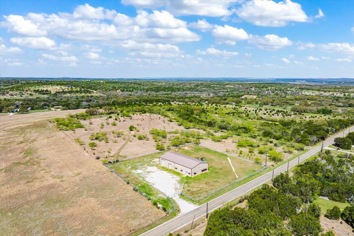 300 County Road 407 Spicewood TX 78669