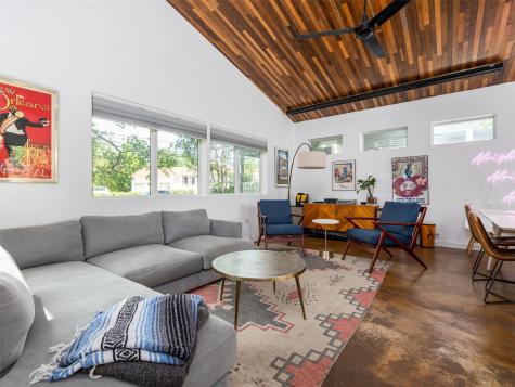 1109 Angelina Street Austin TX 78702