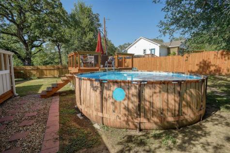 1217 Jones Street Smithville TX 78957