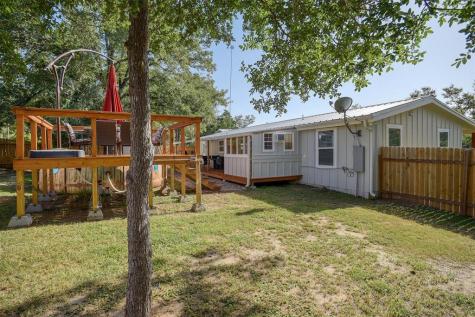 1217 Jones Street Smithville TX 78957