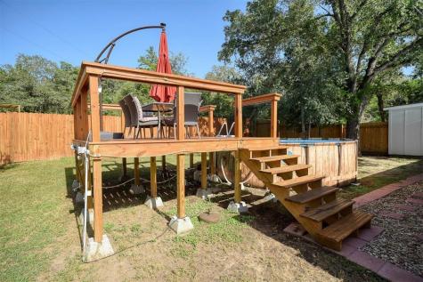 1217 Jones Street Smithville TX 78957
