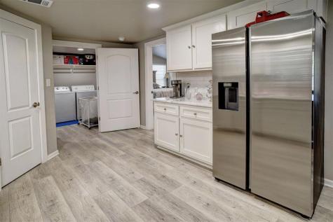 1217 Jones Street Smithville TX 78957