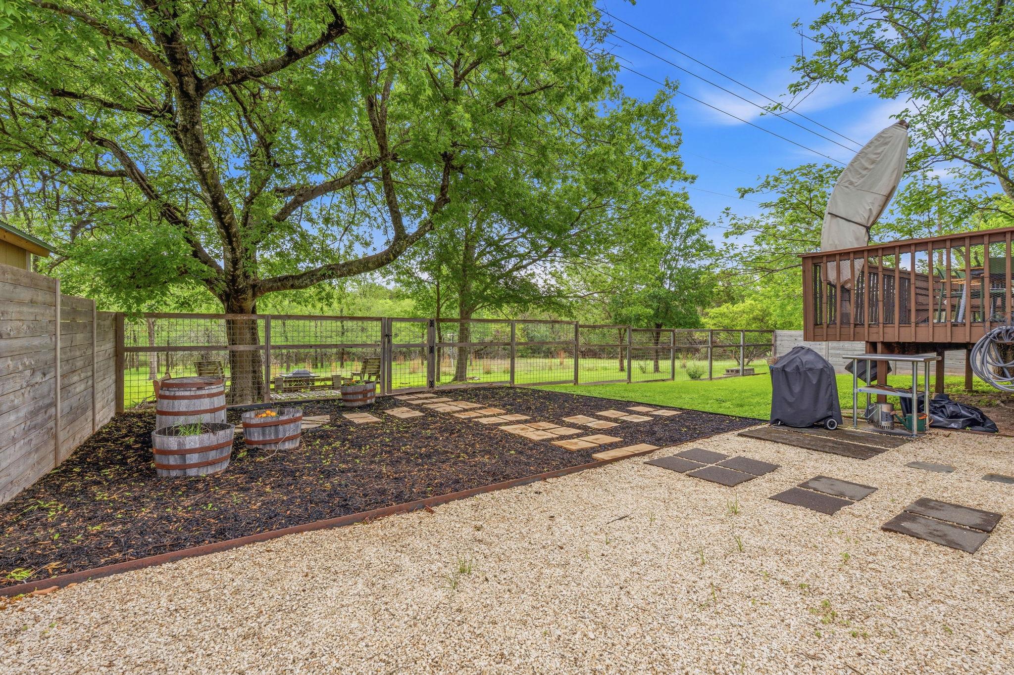 12029 Lincolnshire Drive Austin TX 78758