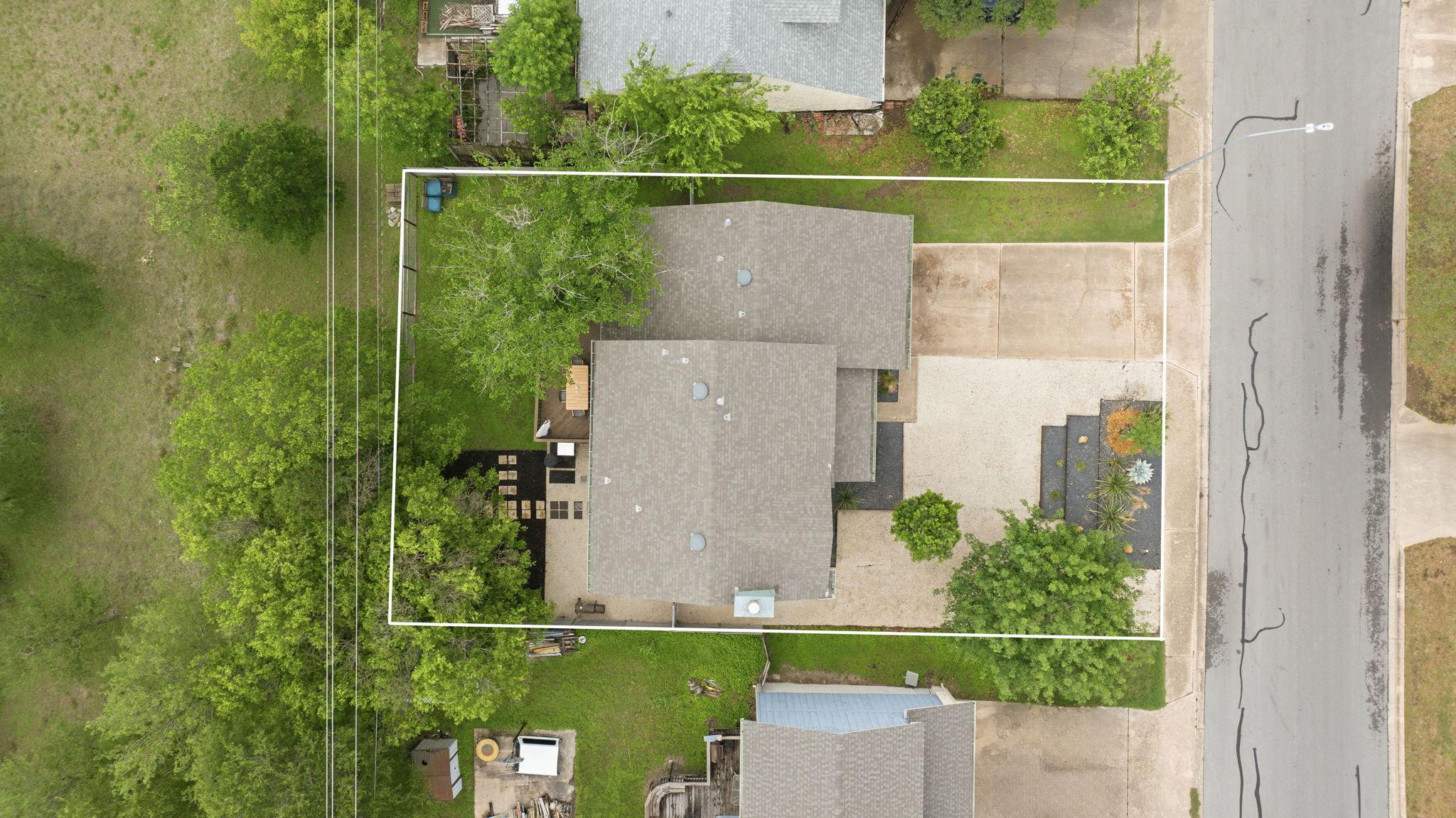 12029 Lincolnshire Drive Austin TX 78758
