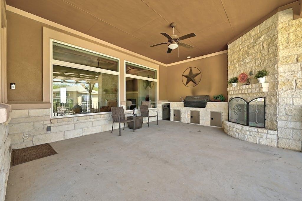 7300 Gilbert Road Manor TX 78653