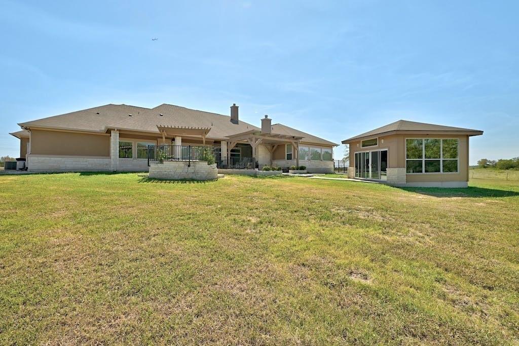 7300 Gilbert Road Manor TX 78653