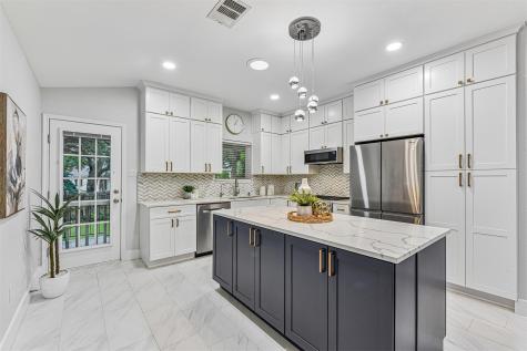 9405 Muskberry Cove Austin TX 78717
