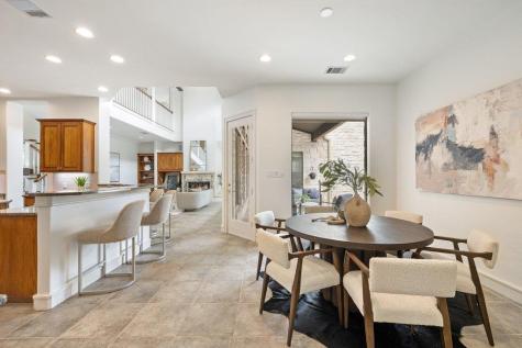 2 Dovedale Cove The Hills TX 78738