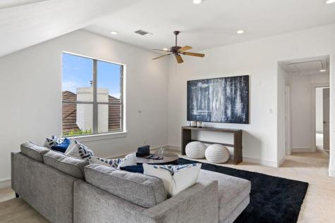 2 Dovedale Cove The Hills TX 78738