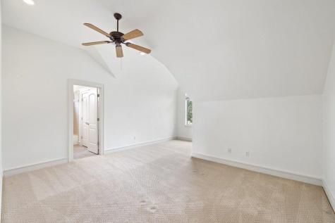 2 Dovedale Cove The Hills TX 78738