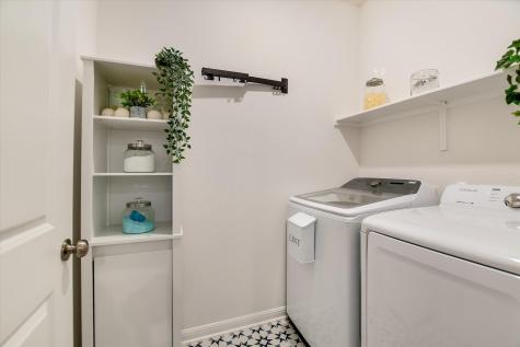 737 Leeward Pass Leander TX 78641