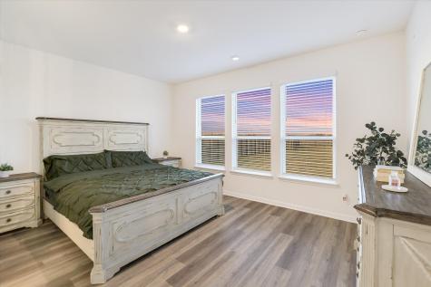 737 Leeward Pass Leander TX 78641