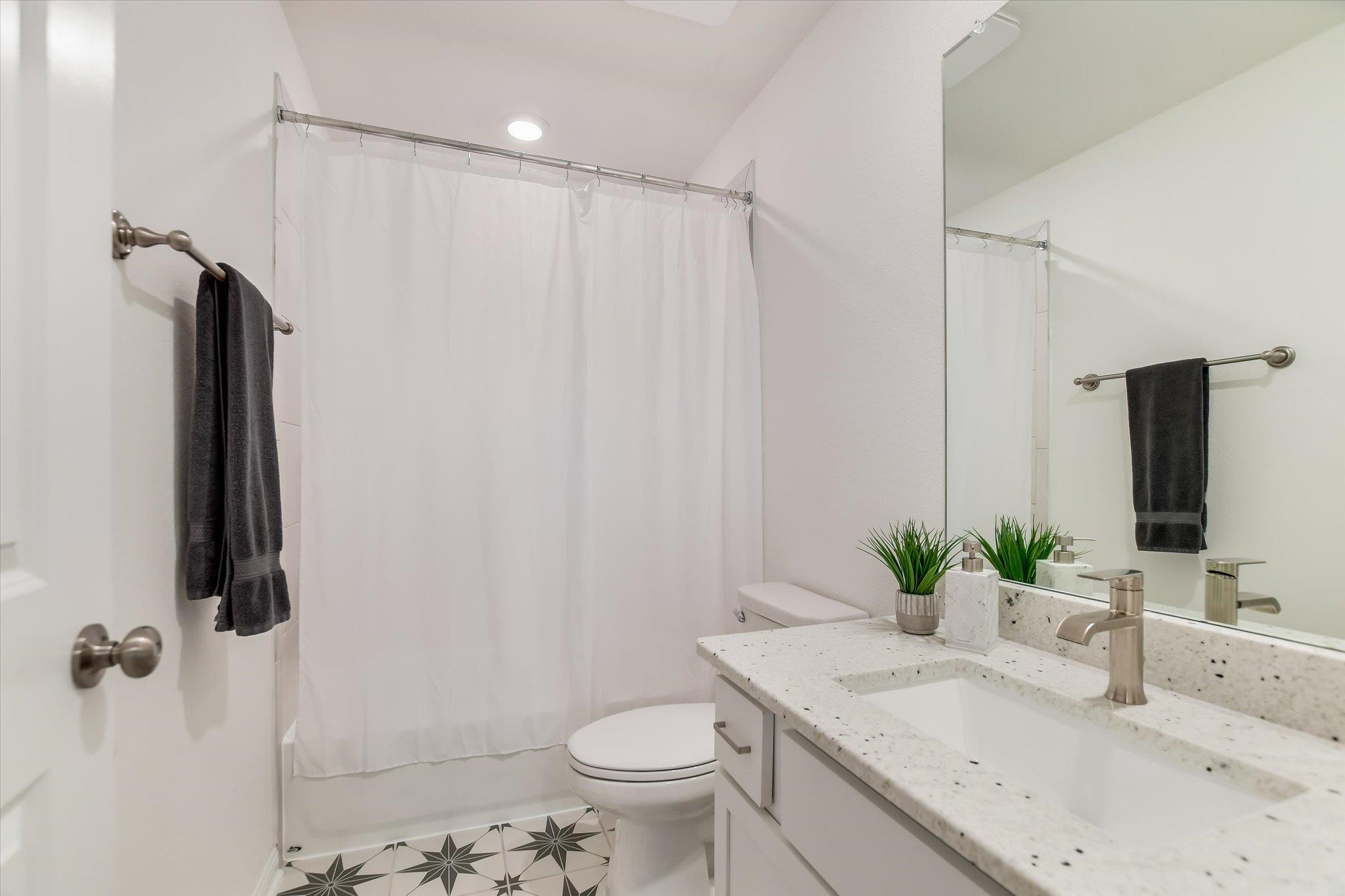 737 Leeward Pass Leander TX 78641