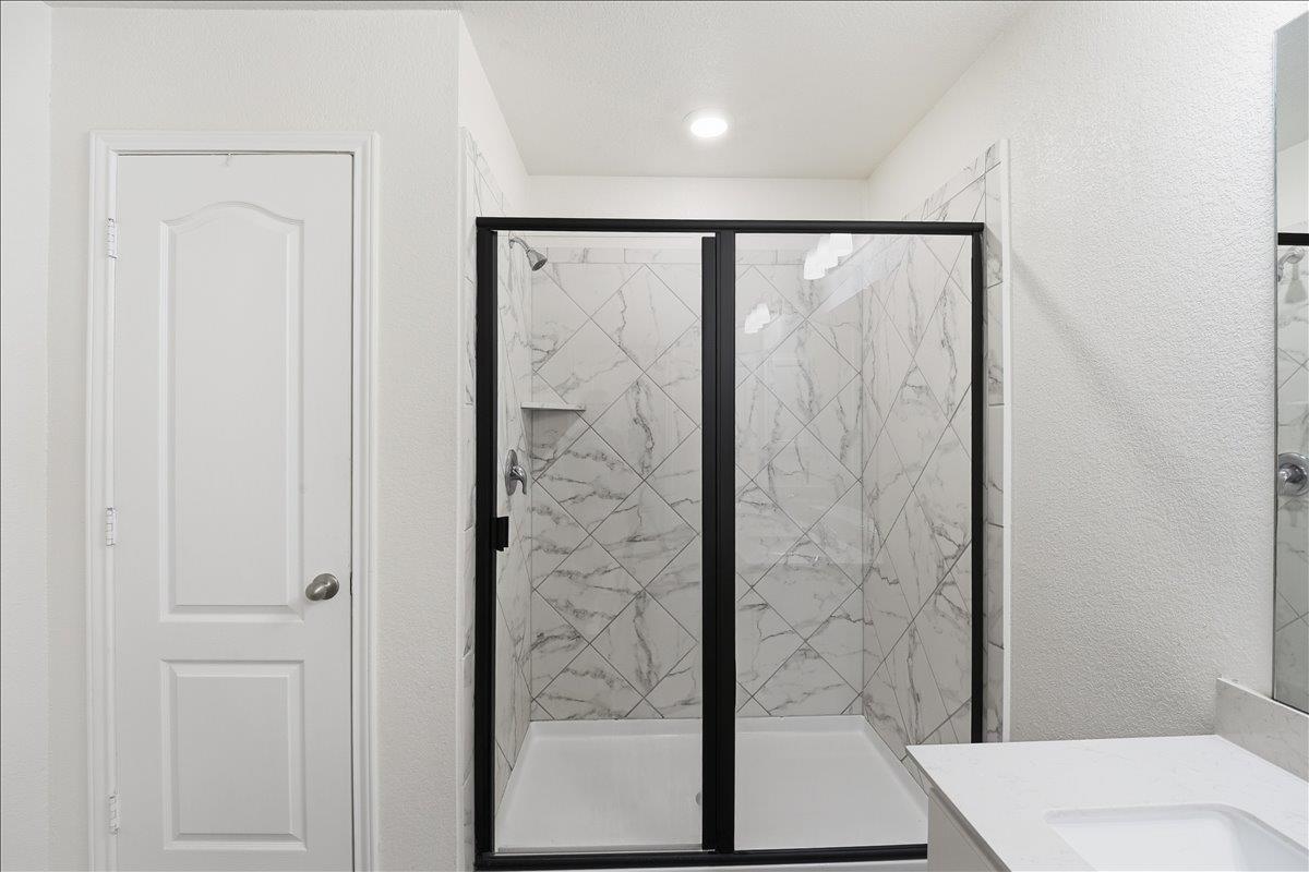 282 Crimson Lane Kyle TX 78640