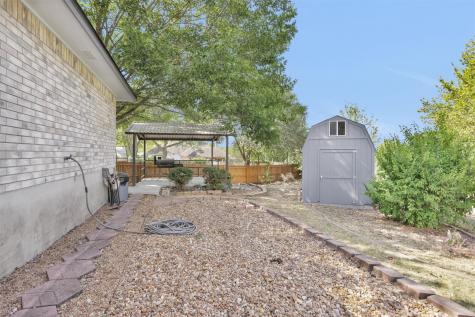 1906 Round Table New Braunfels TX 78130