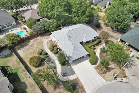 1906 Round Table New Braunfels TX 78130