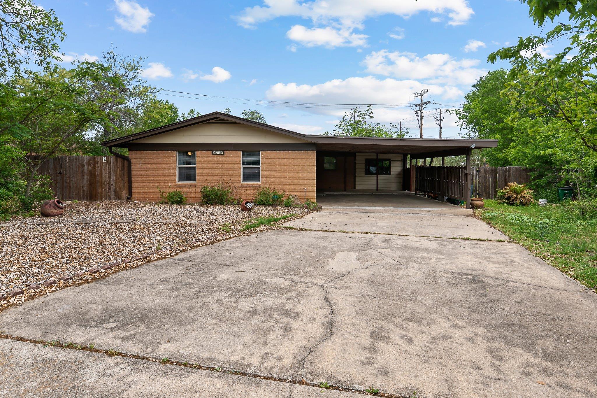 5600 Libyan Circle Austin TX 78745