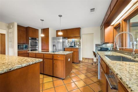 300 Sycamore Valley Road Dripping Springs TX 78620