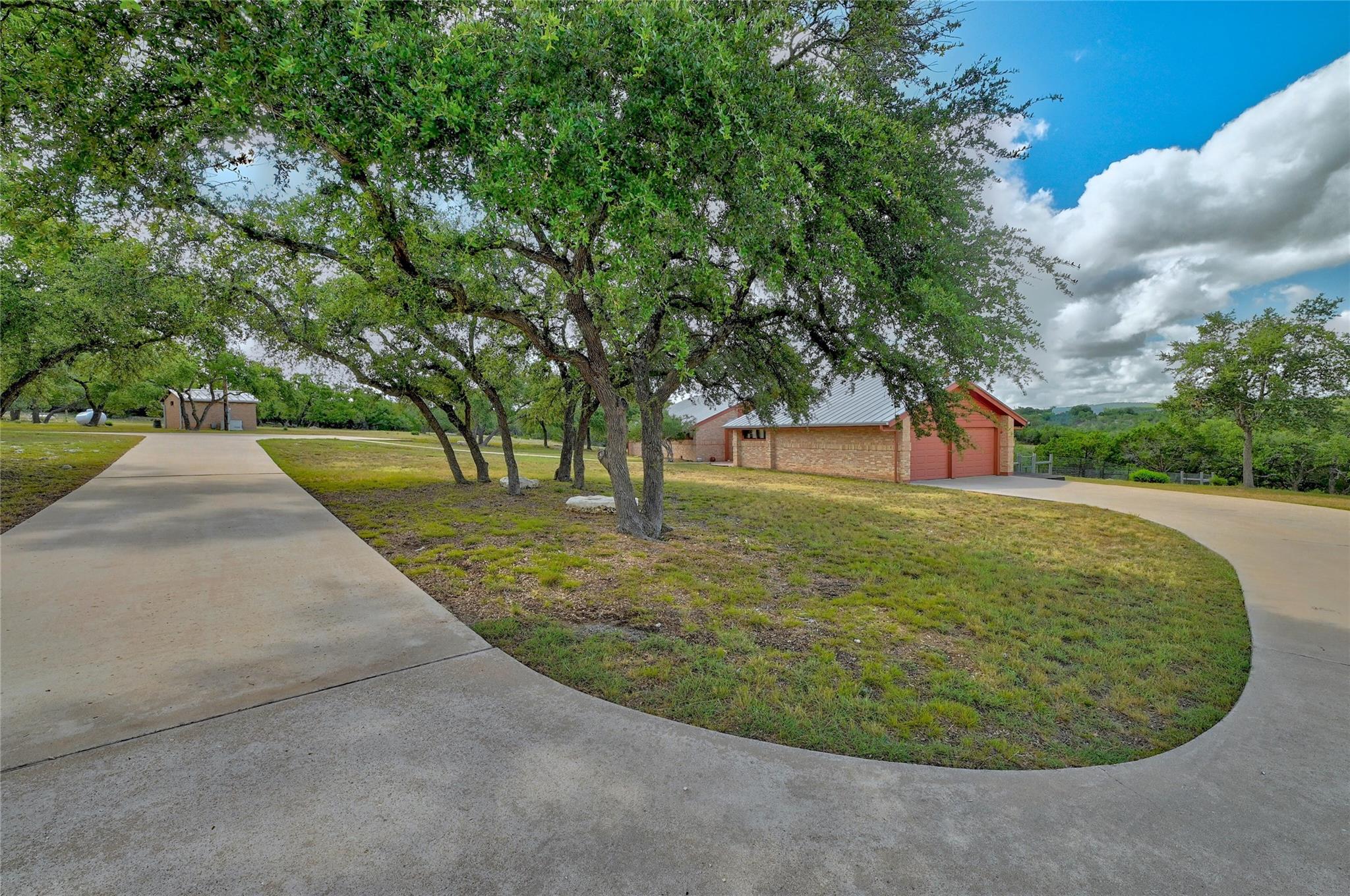 300 Sycamore Valley Road Dripping Springs TX 78620