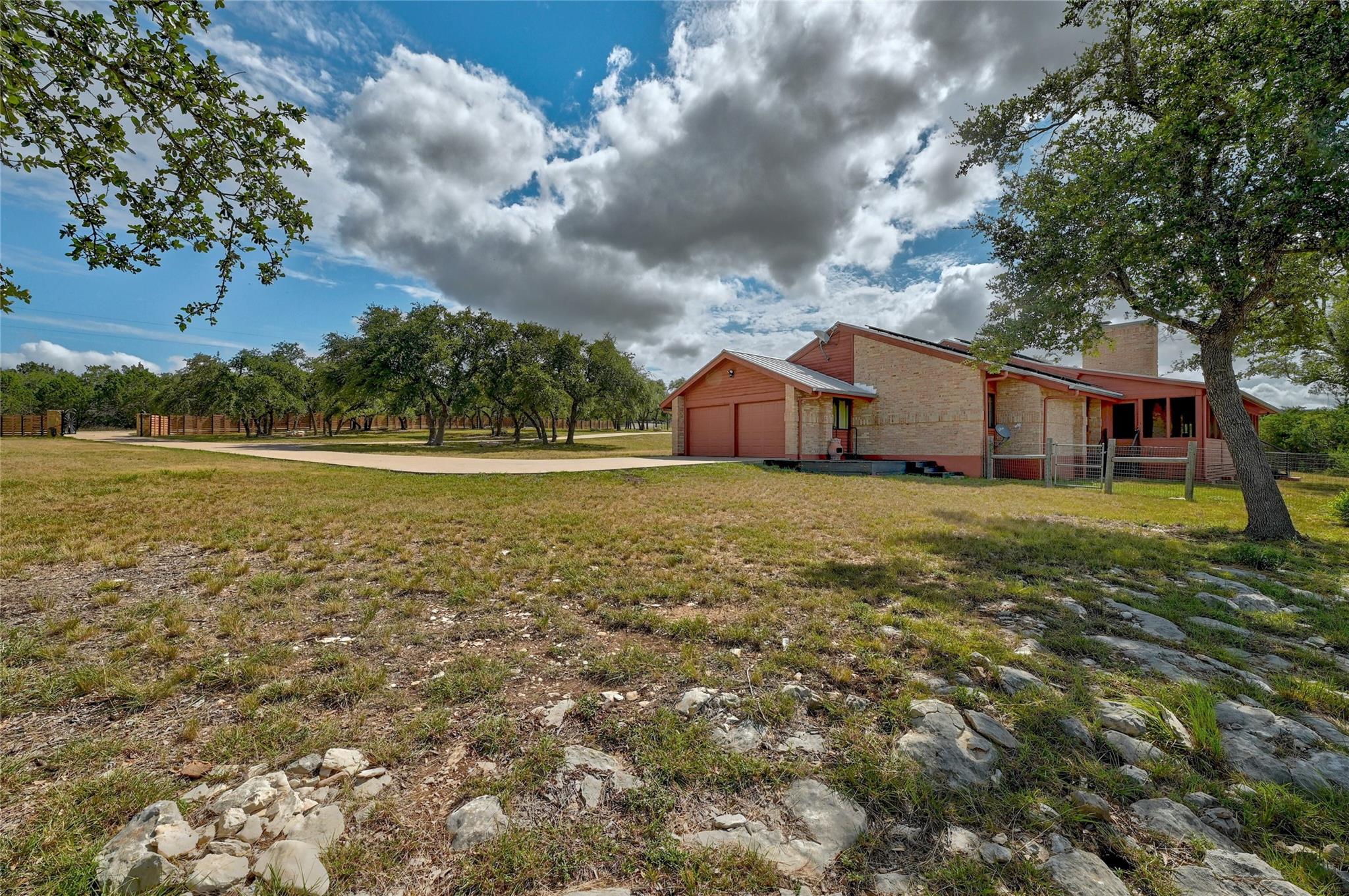 300 Sycamore Valley Road Dripping Springs TX 78620