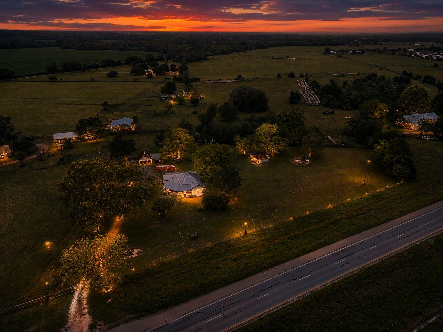 5612 Hwy 71 E Smithville TX 78957