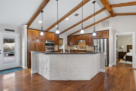 720 Circle G Ranch Road Dripping Springs TX 78620