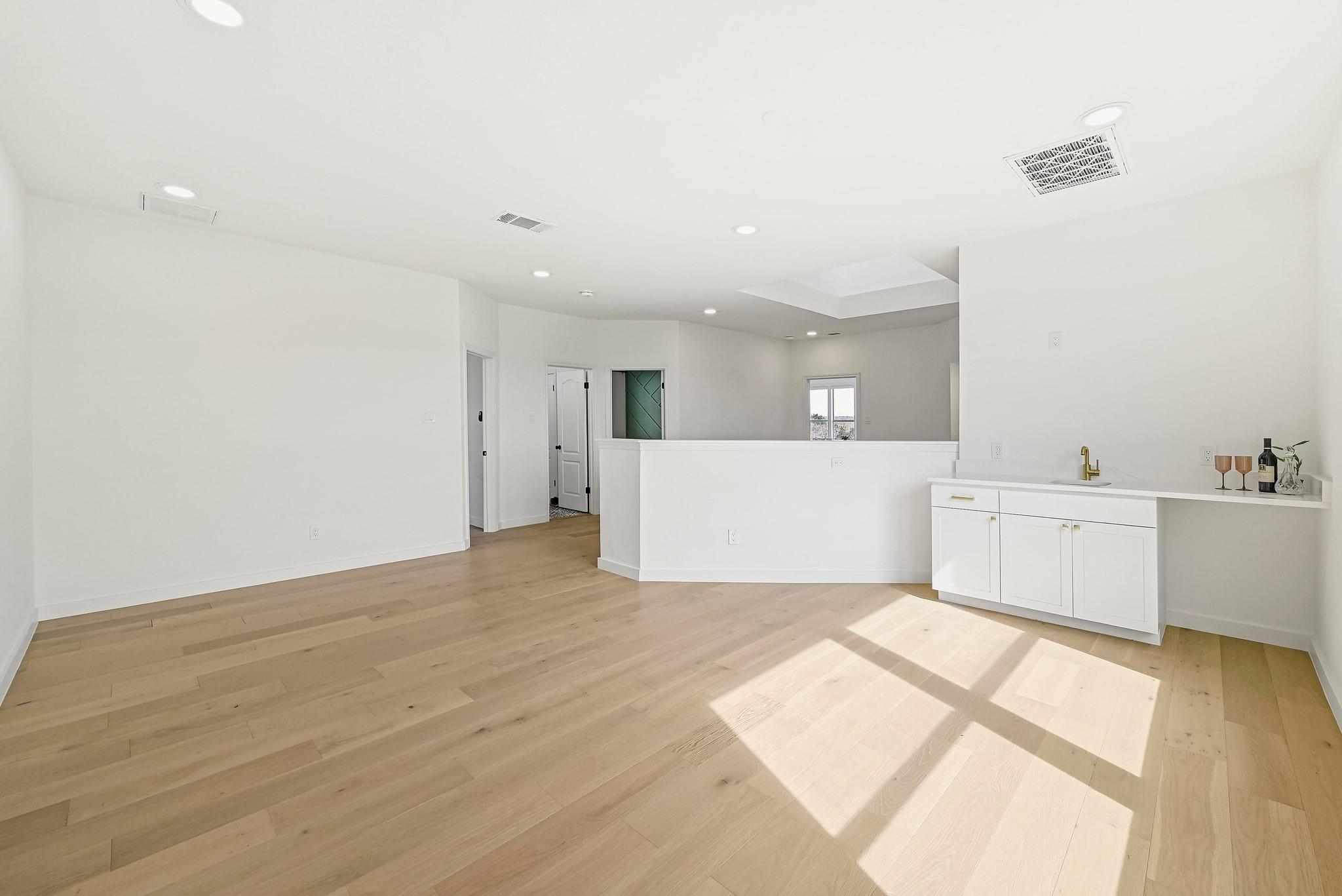 5000 Valburn Court Austin TX 78731